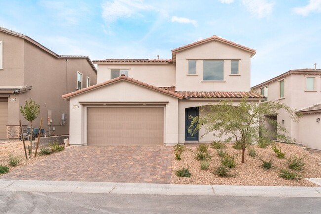 9487 Lunar Phase St in Las Vegas, NV - Building Photo - Building Photo