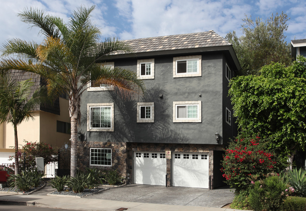 Windsor Luxury Rental Condominiums in San Diego, CA - Foto de edificio