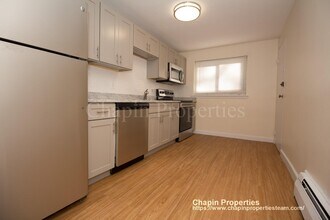 85 Chestnut St, Unit 6 in Brookline, MA - Foto de edificio - Building Photo