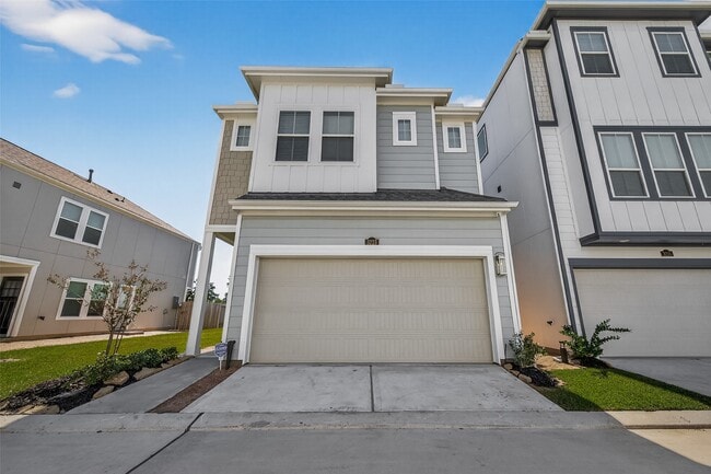 property at 3223 Cedar Dawn Ln