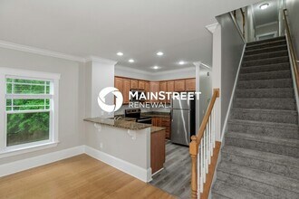 3921 Sky Dr in Charlotte, NC - Building Photo - Building Photo