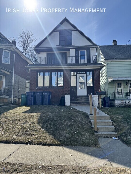 41 Parkview Ave-Unit -Apt. 1 in Buffalo, NY - Building Photo