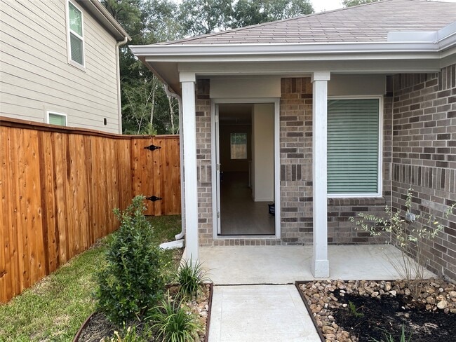 3038 Mallorca Dr in Conroe, TX - Building Photo - Building Photo