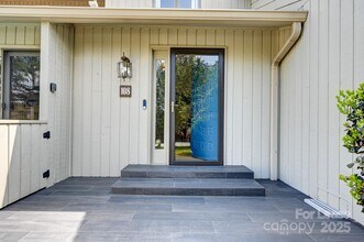 108 Cloverleaf Ln in Asheville, NC - Building Photo - Building Photo