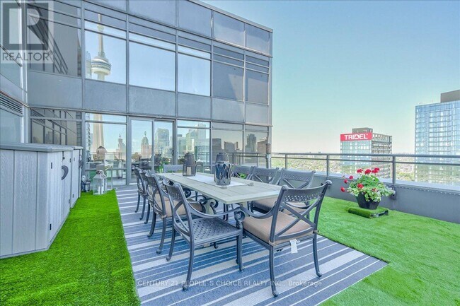 25 Telegram Mews in Toronto, ON - Building Photo - Building Photo