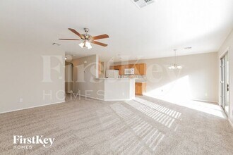 9551 Grapeland Ave in Las Vegas, NV - Building Photo - Building Photo