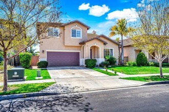 1396 Carneros Valley St in Chula Vista, CA - Building Photo - Building Photo