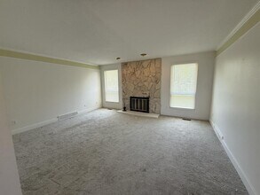 3849 Bingham Creek Dr in West Jordan, UT - Building Photo - Building Photo
