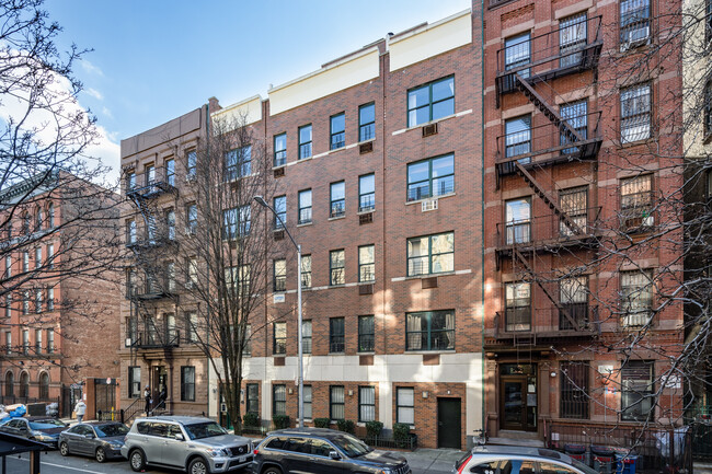 Josephine's Court in New York, NY - Building Photo - Primary Photo