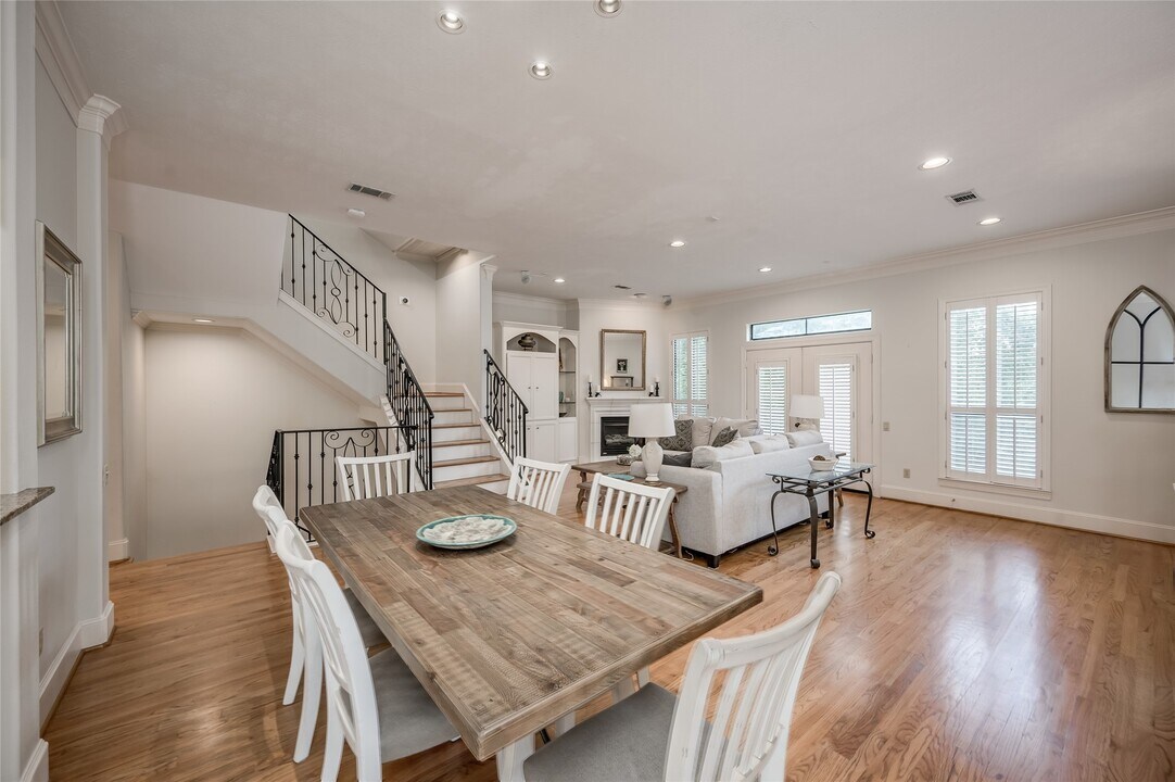 3511 Yupon St in Houston, TX - Building Photo