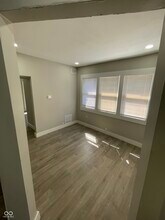 321 E 31st St in Indianapolis, IN - Foto de edificio - Building Photo