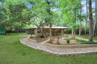 12176 Royal Green Dr