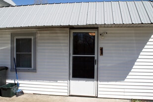 23 Van Dorn Rd S, Unit 1