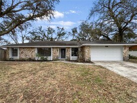 8318 Chenille Dr in Orlando, FL - Building Photo