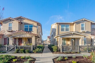Solera Ranch in Morgan Hill, CA - Foto de edificio - Building Photo