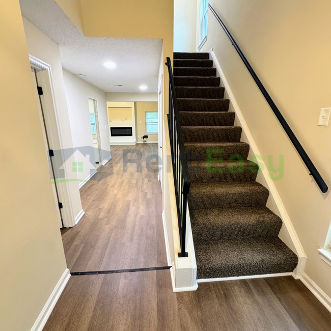 5016 Hillswick Dr in Virginia Beach, VA - Building Photo - Building Photo