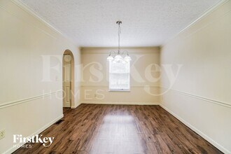 784 Middlebury Way in Powell, OH - Foto de edificio - Building Photo