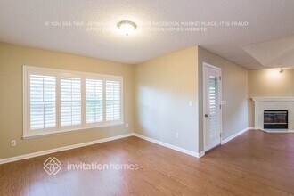 521 Sparrow Branch Cir, Unit APT. 316 in Jacksonville, FL - Building Photo - Building Photo