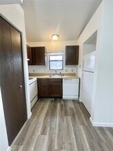 128 Ashley Dr in Fairview Heights, IL - Building Photo - Building Photo