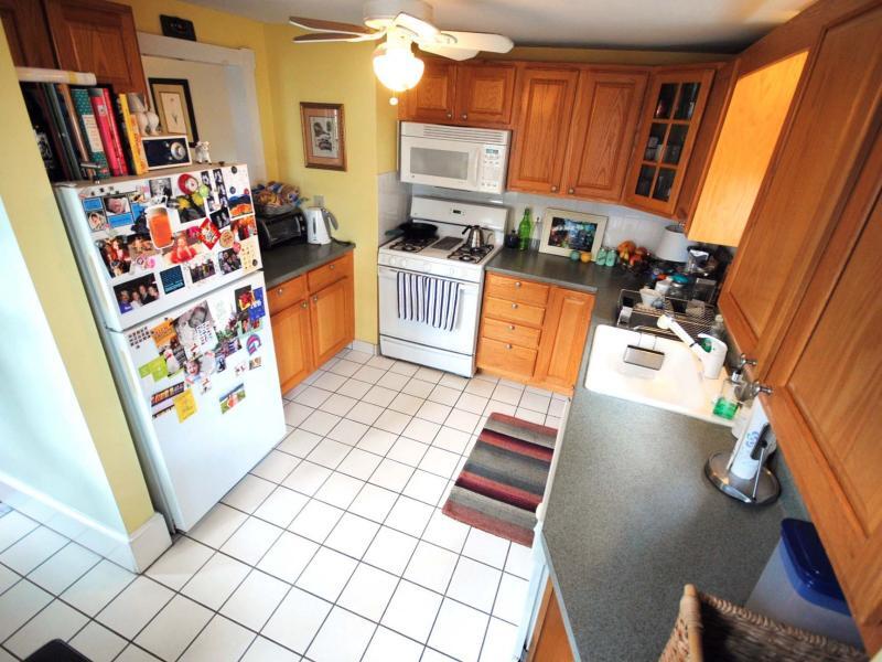 28 Green St, Unit 2 in Boston, MA - Building Photo
