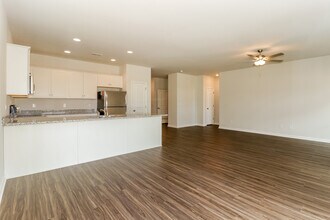 245 Clydesdale Cir in Summerville, SC - Building Photo - Building Photo