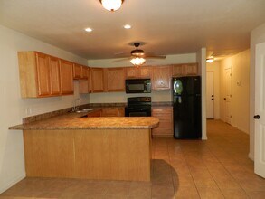 108 Booker Rd in Waynesville, MO - Building Photo - Building Photo