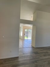 1425 Quail St in Los Banos, CA - Building Photo - Building Photo