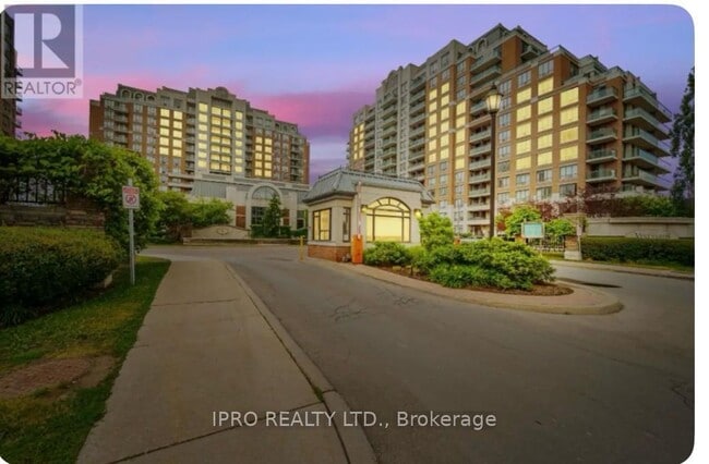 property at 330-330 Red Maple Rd