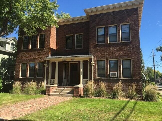 3555 Bloomington Ave, Unit 4