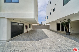 603 W 41st Pl in Los Angeles, CA - Building Photo - Building Photo