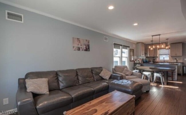 34 Heights Ave in Fair Lawn, NJ - Building Photo - Building Photo