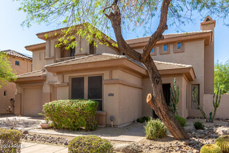 36010 N 30th Ave in Phoenix, AZ - Foto de edificio - Building Photo