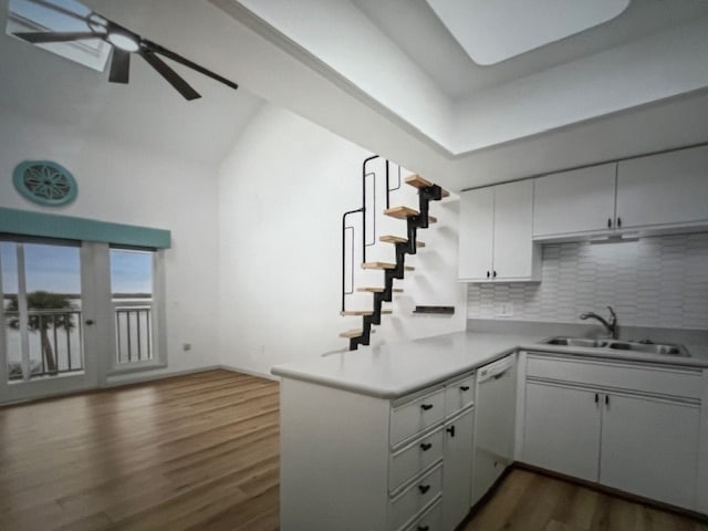 property at 4410 Warren Ave