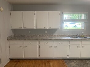 2305 Domingo Dr in Tallahassee, FL - Building Photo - Building Photo