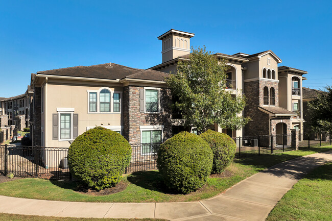 Retreat at Riverstone in Sugar Land, TX - Foto de edificio - Building Photo