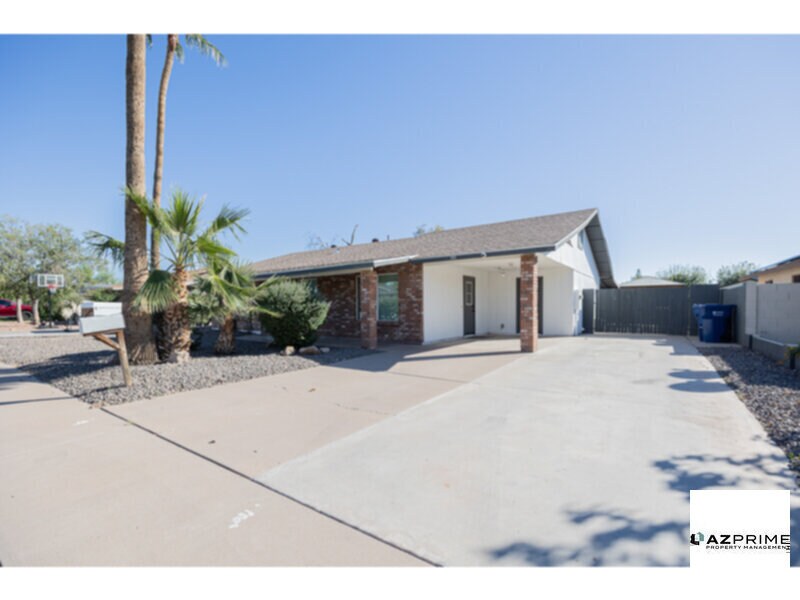 745 E Harrison St in Chandler, AZ - Building Photo