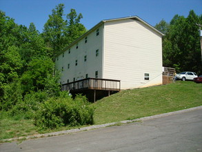 657 Jena Beth Drive Elizabethton TN in Elizabethton, TN - Building Photo - Building Photo