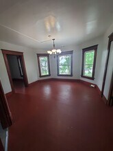 1804 15th Ave in Moline, IL - Building Photo - Building Photo