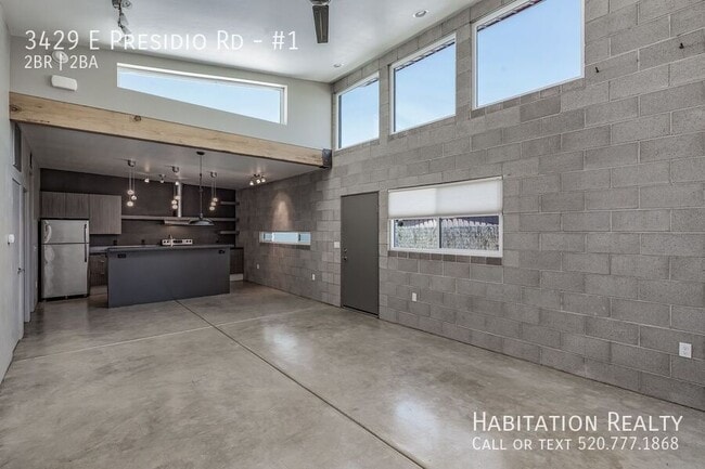 3429 E Presidio Rd in Tucson, AZ - Foto de edificio - Building Photo