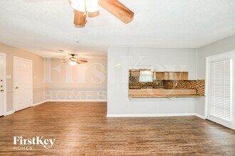 1020 Mary Dr in Hurst, TX - Building Photo - Building Photo