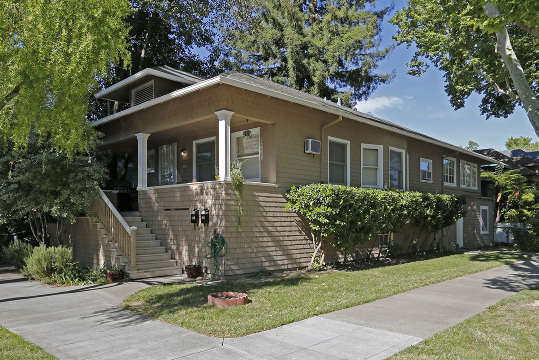 400-402 21st St in Sacramento, CA - Building Photo