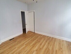 5335 Angora Terrace in Philadelphia, PA - Foto de edificio - Building Photo