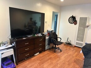 1220 Detroit Ave, Unit 3 in Concord, CA - Foto de edificio - Building Photo