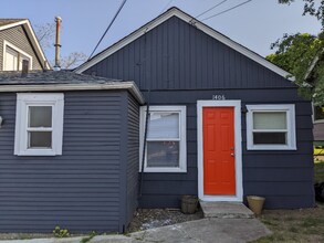 1406 Gregory Way in Bremerton, WA - Building Photo - Building Photo