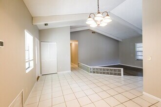 5525 SW 118th Ave in Cooper City, FL - Building Photo - Building Photo