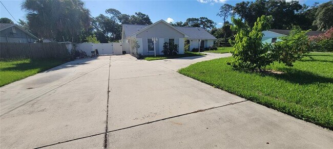 207 Eileen Ave in Altamonte Springs, FL - Building Photo - Building Photo