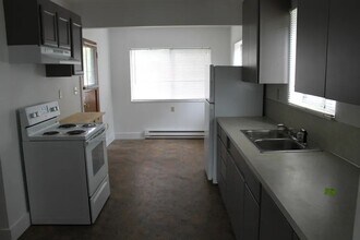 401 116th St S in Tacoma, WA - Building Photo - Building Photo