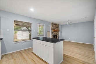 8706 Dandelion Trail in Austin, TX - Building Photo - Building Photo