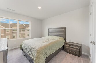 1002 Belloak Wy in Durham, NC - Building Photo - Building Photo