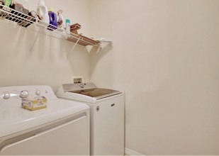 4233 Hartridge Ln in Lakeland, FL - Building Photo - Building Photo